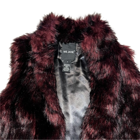 ❌SOLD❌ Me Jane - Faux Fur Vest - Picture 3 of 7